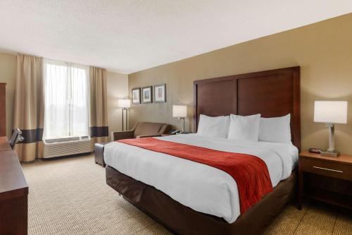 Comfort Inn & Suites Durham near Duke University