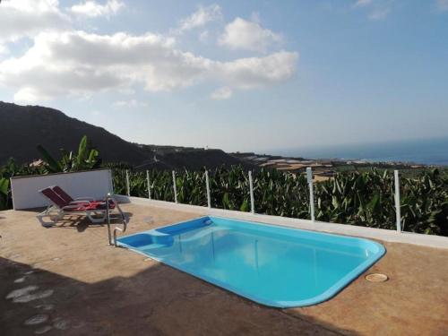  2 bedrooms house with sea view shared pool and terrace at Santiago del Teide 3 km away from the beach, Pension in Santiago del Teide