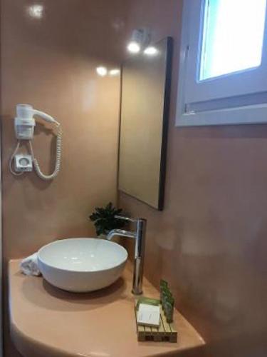 Langas Villas Room Type - Junior Apartment  with Caldera View