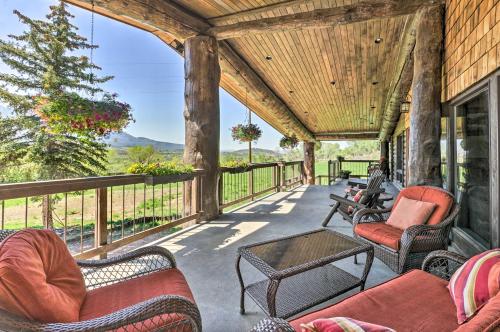 Paonia Apartment with Deck and Stunning Mountain Views in Paonia