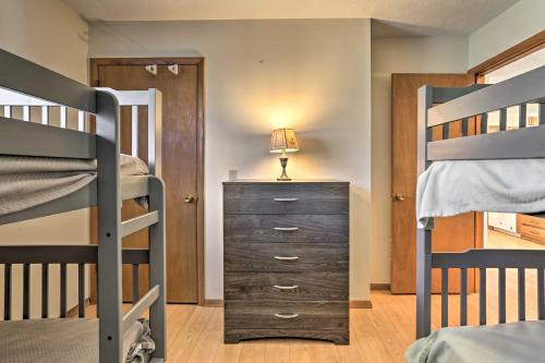 Poconos Lake House with Panoramic Views of Carobeth! - image 13