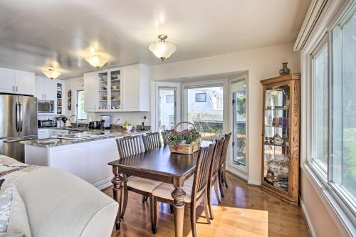 Luxe Chesapeake Bay Getaway Less Than 20 Mi to Annapolis! in Shady Side, USA