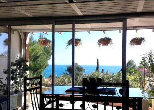 Studio a Collioure a 300 m de la plage avec vue sur la mer jardin clos et wifi - Location saisonnière - Collioure