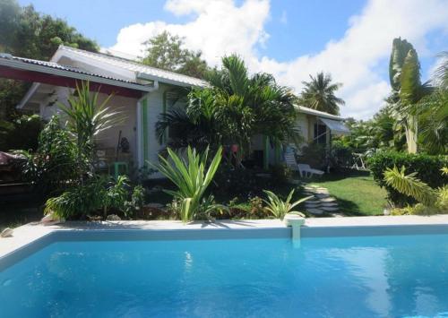 Bungalow d'une chambre avec piscine partagee jardin clos et wifi a Saint Francois a 2 km de la plage - Location saisonnière - Saint François