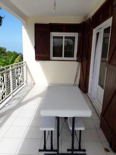 Maison de 3 chambres avec vue sur la mer terrasse et wifi a Vieux Habitants - Location saisonnière - Vieux-Habitants