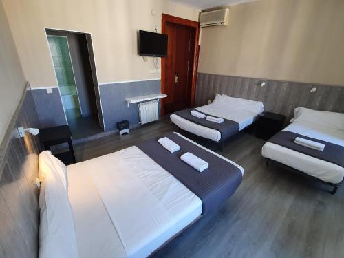 CH Plaza D'Ort Rooms Madrid - image 5