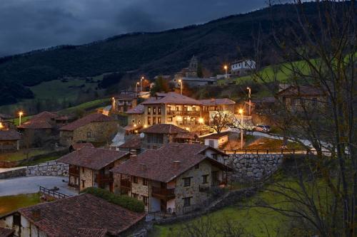  Posada Valle del Oso, Pension in Lerones bei Lombraña