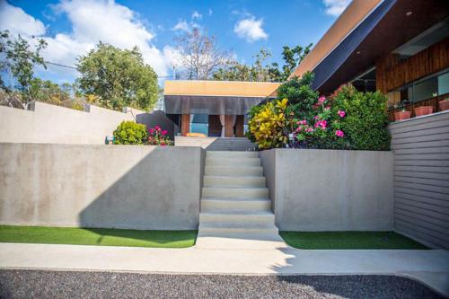 Two-Bedroom Villa image 9