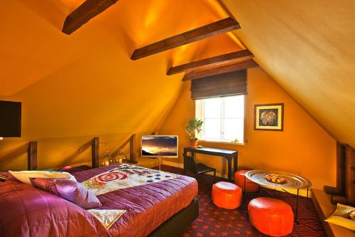 Hesselby Slott - image 8