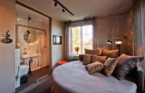 Hesselby Slott - image 5