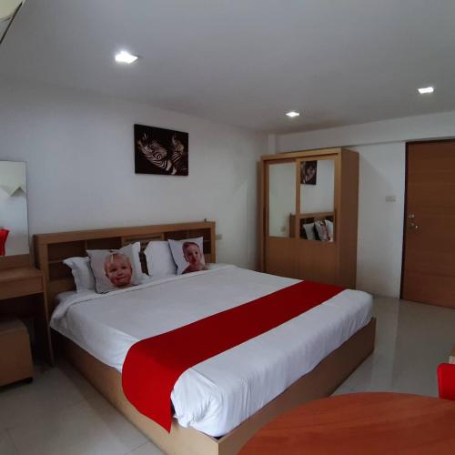 SLT Apartment Bangkok