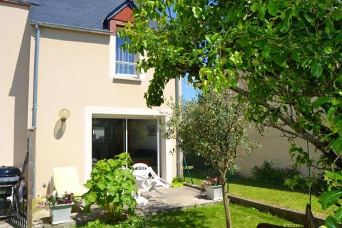 Maison de 2 chambres avec jardin clos et wifi a Saint Jouan des Guerets a 1 km de la plage - Location saisonnière - Saint-Jouan-des-Guérets