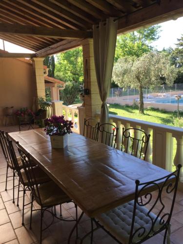 Balkons/terase, B&B et Gite d'ayran in Saint-Quentin-la-Poterie