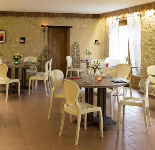 Logis Hôtel l'Auberge de Larressingle