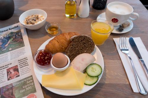 Strandhotel Westduin - image 3