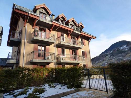 Apartment with 3 bedrooms in St Gervais les Bains with wonderful mountain view shared pool furnished balcony 400 m from the slopes