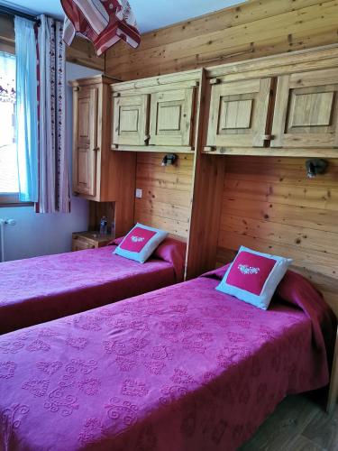 Guestroom, Hotel Arolla in Bourg-Saint-Maurice City Center