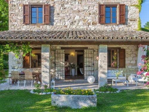 Exterior view, Charming Villa in Melle with Swimming Pool in Fermignano