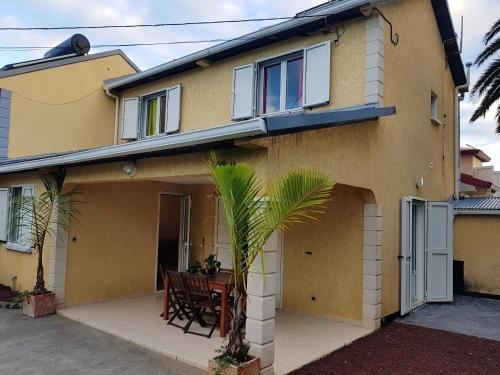 Charmante Maison avec Jardin à Tampon - Location saisonnière - Le Tampon