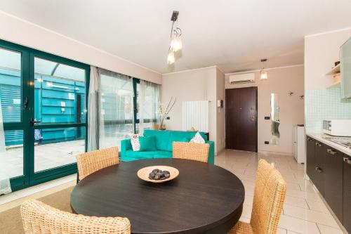  Vanchiglietta Terrace Apartment in Turin