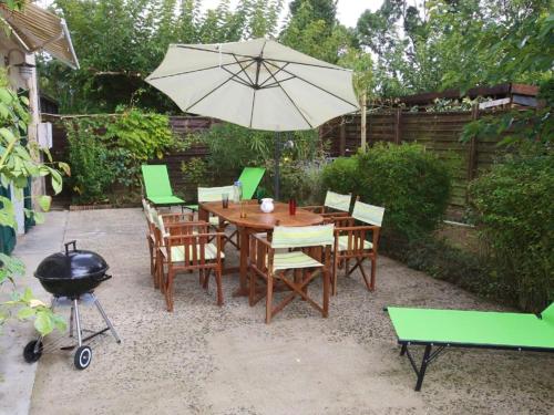 Villa with 2 bedrooms in Salvagnac with private pool furnished garden and WiFi 250 km from the slopes gîte à louer Saint-Sulpice-la-Pointe