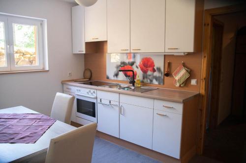 Kitchen, Sweet Home in Darmstadt City Center