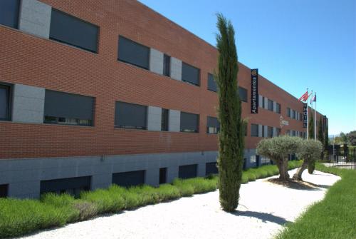 Hotel-Apartamentos Tartesos - Accommodation - Las Rozas de Madrid