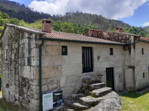 Penedino Mountain Cottage in Guimaraes Városközpont