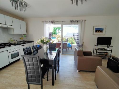 Belvillas - image 13