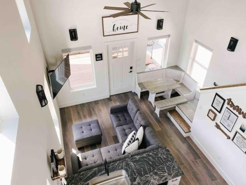 Cozy Smoky Mountain Tiny House in Pigeon Forge (TN)