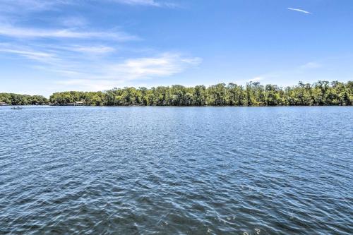 Anglers Getaway Riverfront Home with Boat Dock Anglers Getaway Riverfront Home with Boat Dock