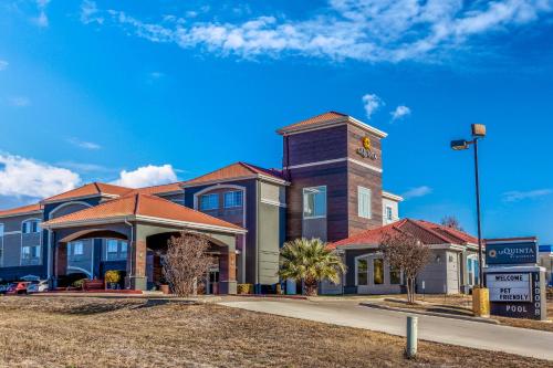 La Quinta Inn & Suites by Wyndham Kerrville