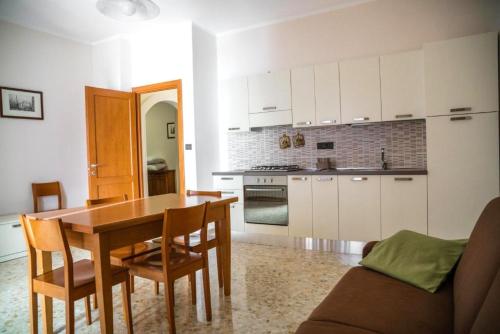 . Apartment with 2 bedrooms in Lamezia Terme with WiFi