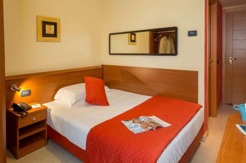 Best Western Blu Hotel Roma - image 10