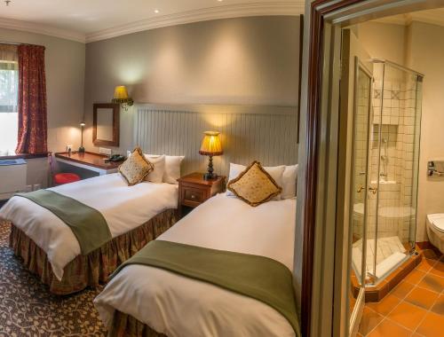 Peermont Metcourt at Frontier, Bethlehem Room Type - Classic Twin Room