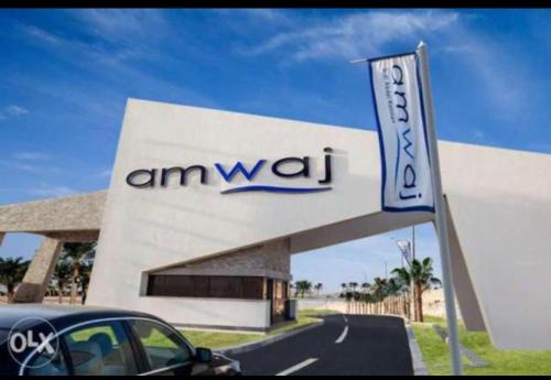 Chalet in Amwaj Al Alamein Sidi Abd Alrahman – khách sạn tại Zawiyat Ailat Nuh