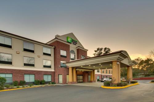 Holiday Inn Express & Suites Laurel, an IHG Hotel