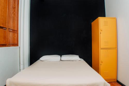 Hostel Mundo Joven Room Type - Double Room with Shared Bathroom