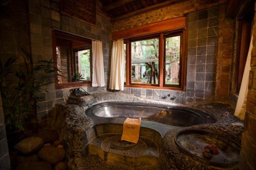 2 bedrooms, 3 beds