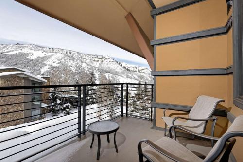 Hayden Lodge 2203 - image 4