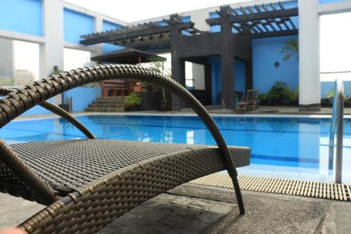 Piscina, Prince Plaza II Condotel in Makati