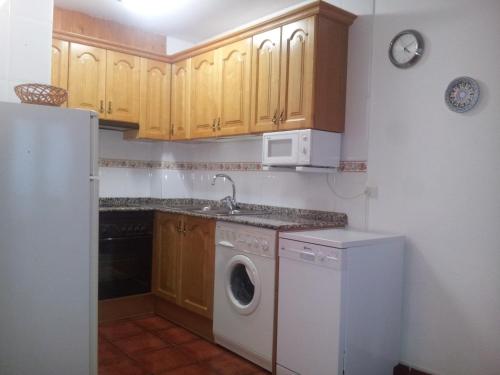 Apartamentos Petronilla - image 2