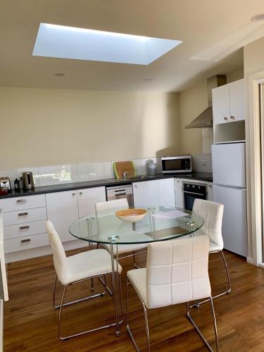 Cocina, Amberley Serviced Apartments in Amberley