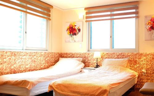 Forêt Guest House Room Type - Standard Studio