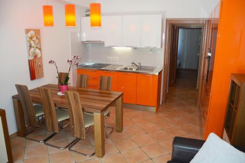 廚房, Villa Almira in 伊佐拉