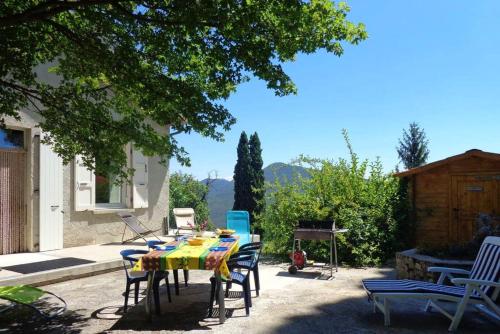 Maison de 3 chambres avec jardin amenage et wifi a Plan de Baix - Location saisonnière - Plan-de-Baix