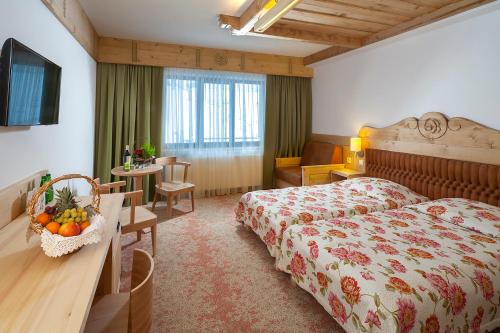 Standard Double or Twin Room with unlimited access to Terma Bania