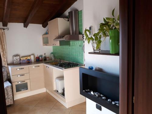  One bedroom appartement with city view and wifi at Loceri, Pension in Loceri bei Osini