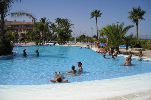 Duplex 6 pax con Wifi en Bahia Sur con parking y piscinas comunitarias - Arsenal de "La Carraca"