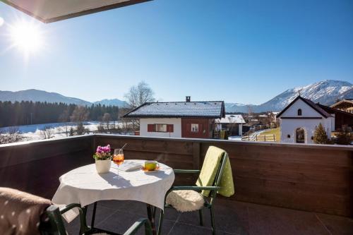 Balkons/terase, Hotel Baumgarten & Chalet Baumgarten in Angerberg